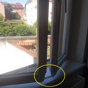 Pour bloquer l'ouverture des febetre vendu chez Ikea